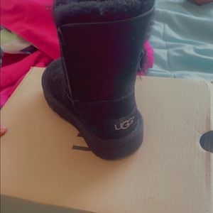 black ugg boots (toddlers)